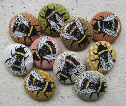 garden and bee brooches 088